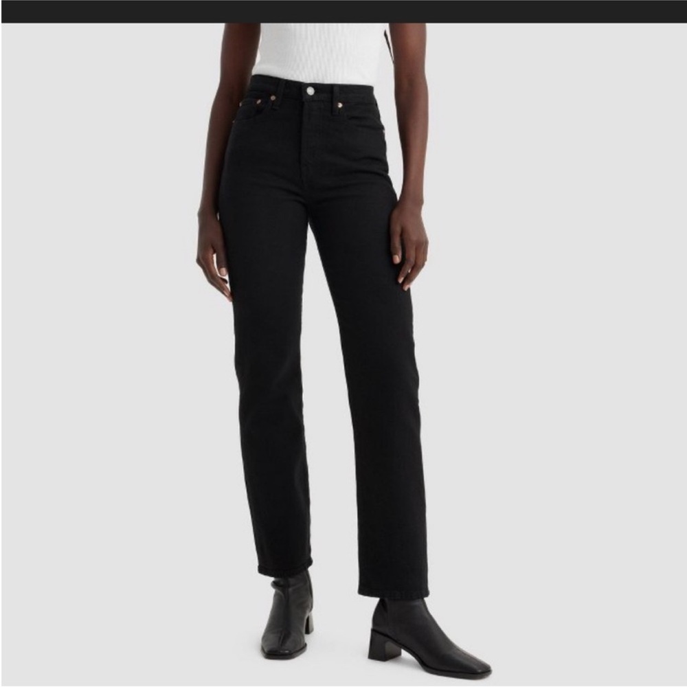 Levi's Women's High Rise Wedgie Fit Black Jeans Sz 31 NWT
